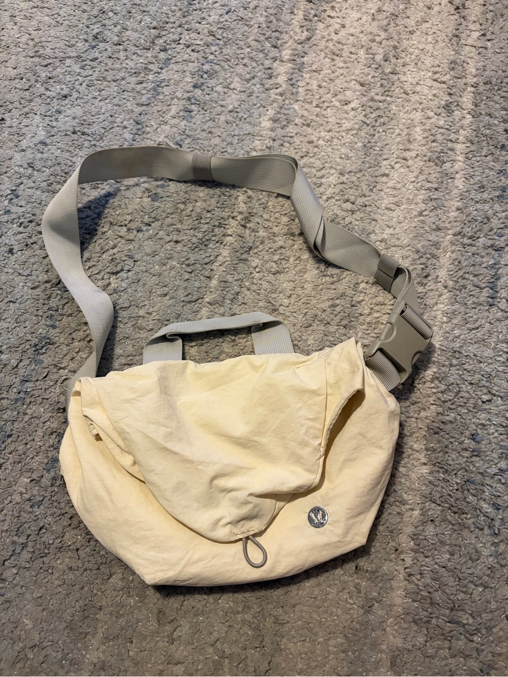 Lululemon Off White Cream Cinch Sling Packable Crossbody Bag Off-White